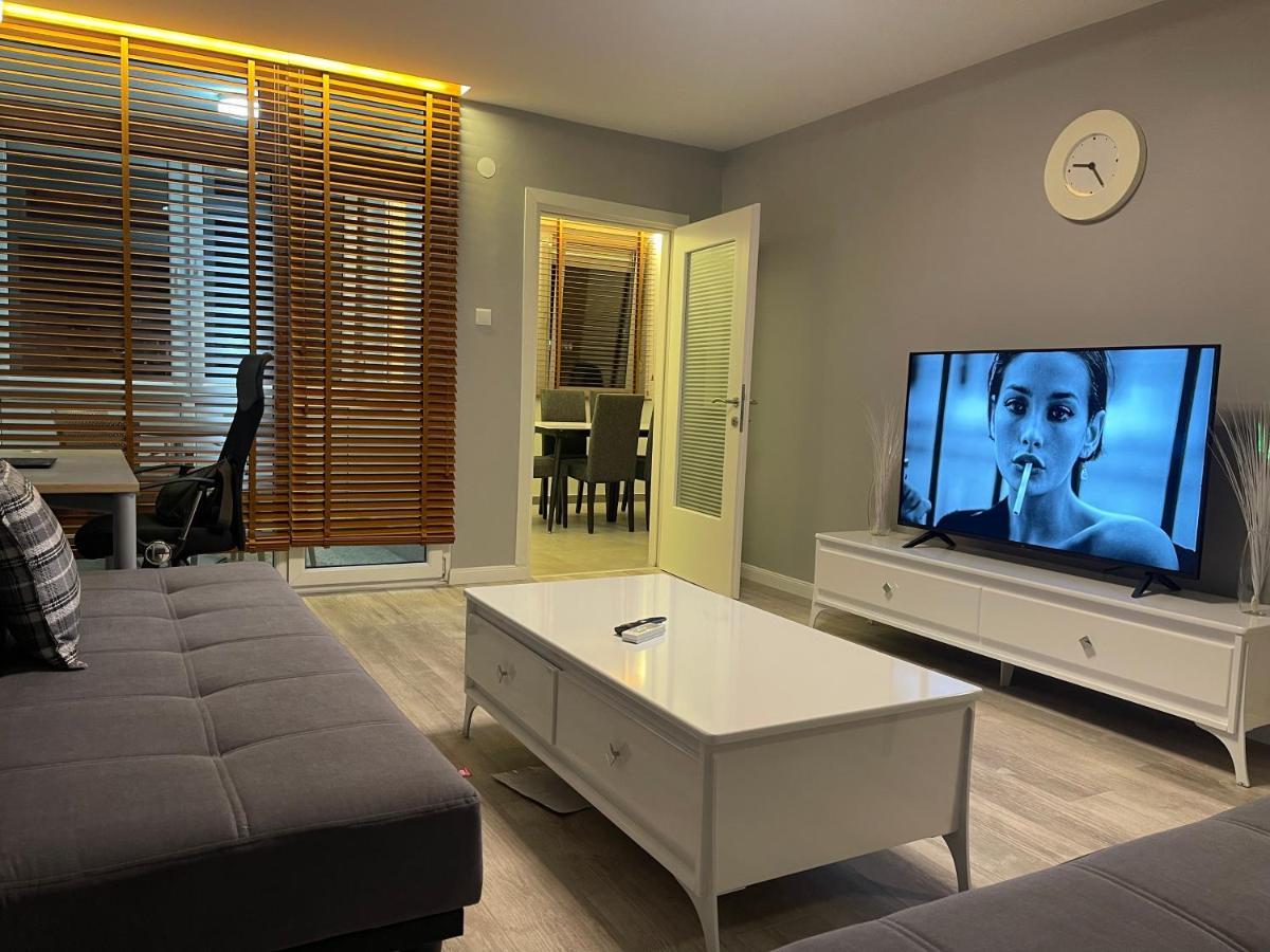 Idealapartments Llc 4 بريشتاين المظهر الخارجي الصورة