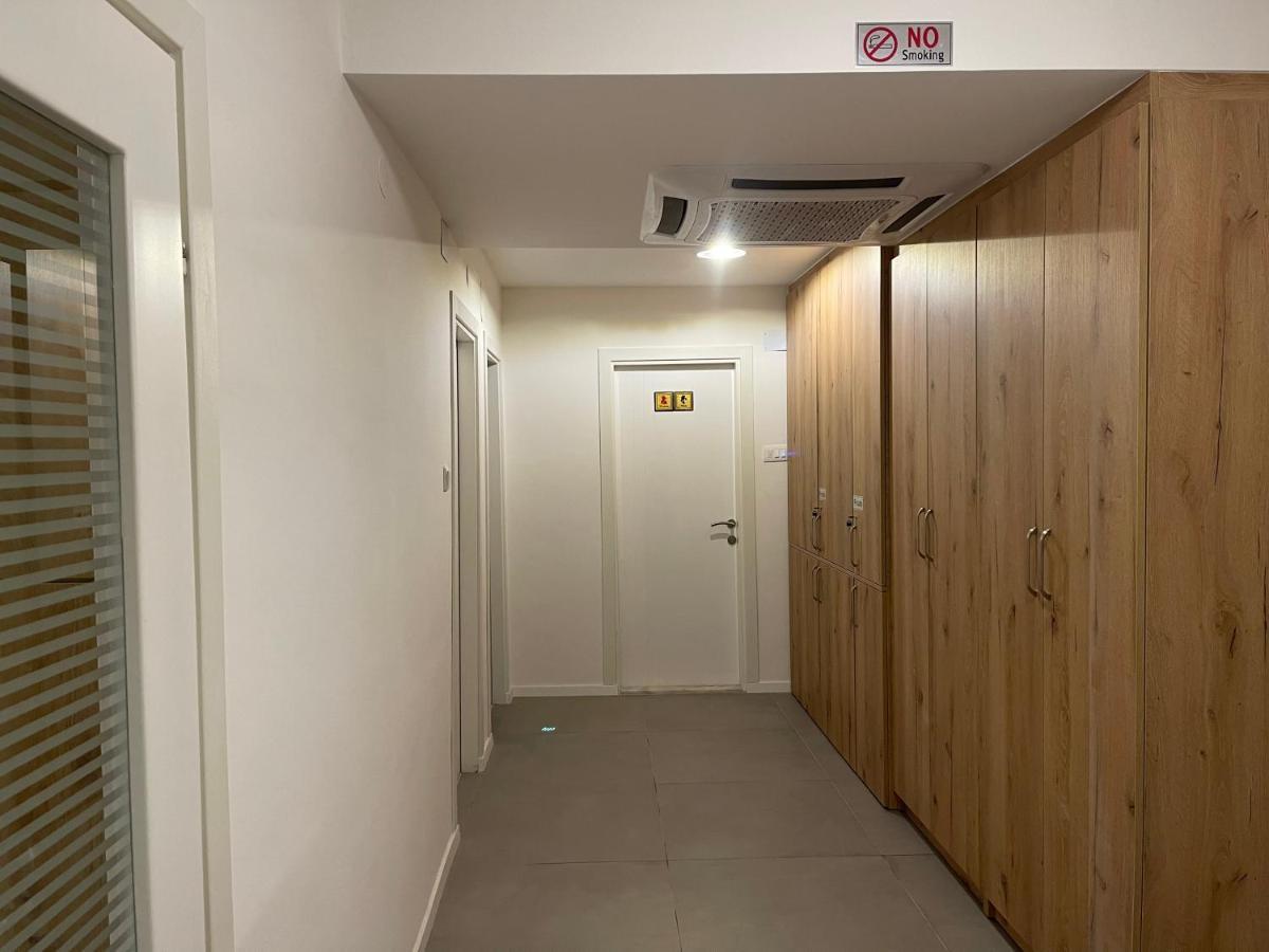 Idealapartments Llc 4 بريشتاين المظهر الخارجي الصورة
